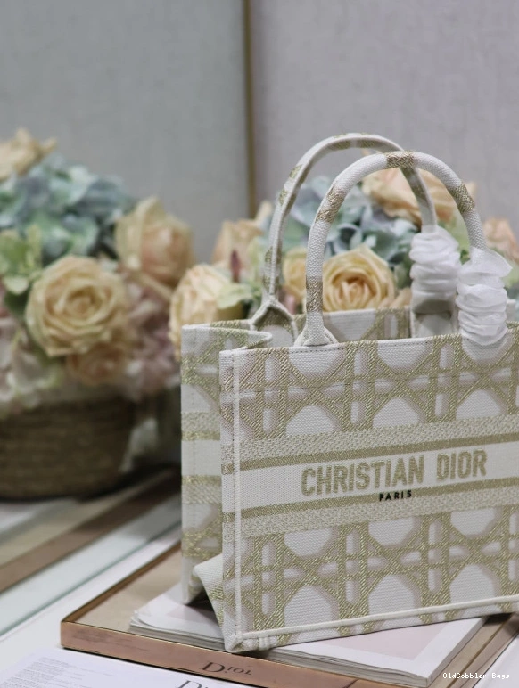 OldCobbler Bags DIRO TOTE-26.5*21*14CM SMALL BOOK 0722